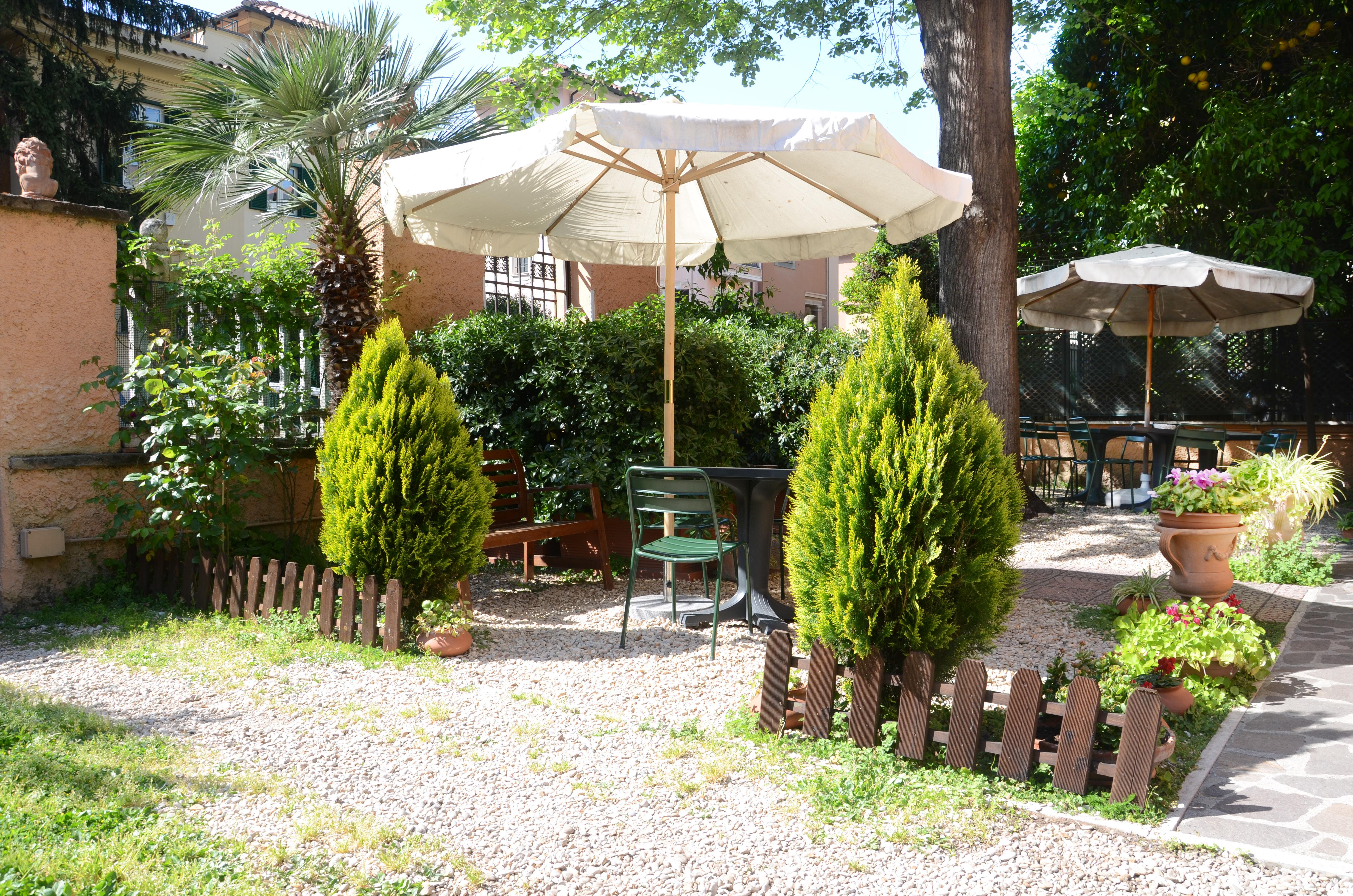 A Vinicius Et Mita Bed & Breakfast Rome Exterior photo